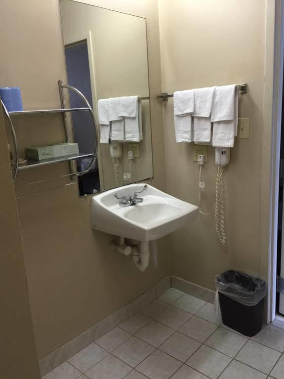 Mayfair Inn Williamston Luaran gambar